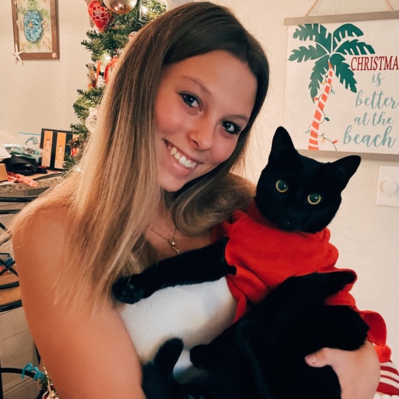 Meet your Posher, Zoey - Picture 4 of 16